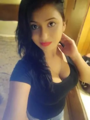 Call Me Ajmeri Gate Lowprice Hours