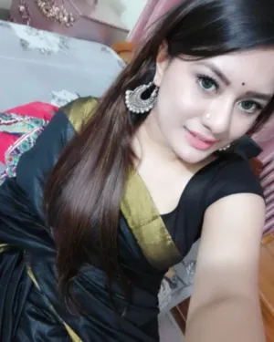 Cheap Price Call Girl Tanusha Noida Sector 64
