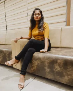 Diksha Gurgaon Sector 23a Call Girl Myself Low Price