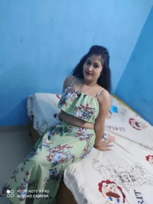 Cheap Price And Genuine Call Girl Shruti Noida Sector 95