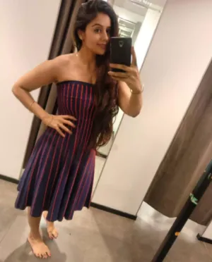 Low Price Call Girl Urvashi Faridabad Sector 48