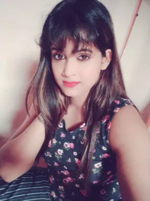 Vanshika Mukherjee Nagar Call Girl Cheapest Vip