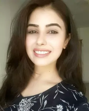 Cheap Price And Genuine Call Girl Shanta Noida Sector 85