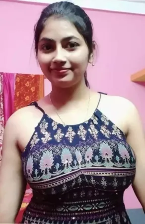 Cheap Price Call Girl Ishita Udyog Vihar Phase V