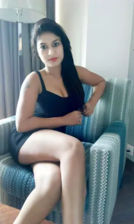 Ruchika Noida Sector 147 Call Girl Cash Payment