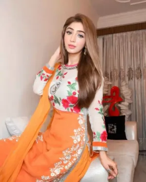 Cheap Price Call Girl Kavya Noida Extension