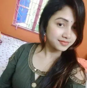 Call Girl Manisha Noida Sector 100 Genuine Service