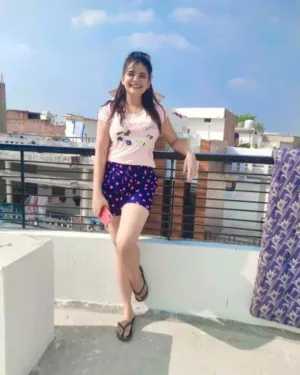 Cheap Price And Genuine Call Girl Ishani Faridabad Sector 47